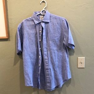 Men’s linen button down shirt by Brooks Brothers